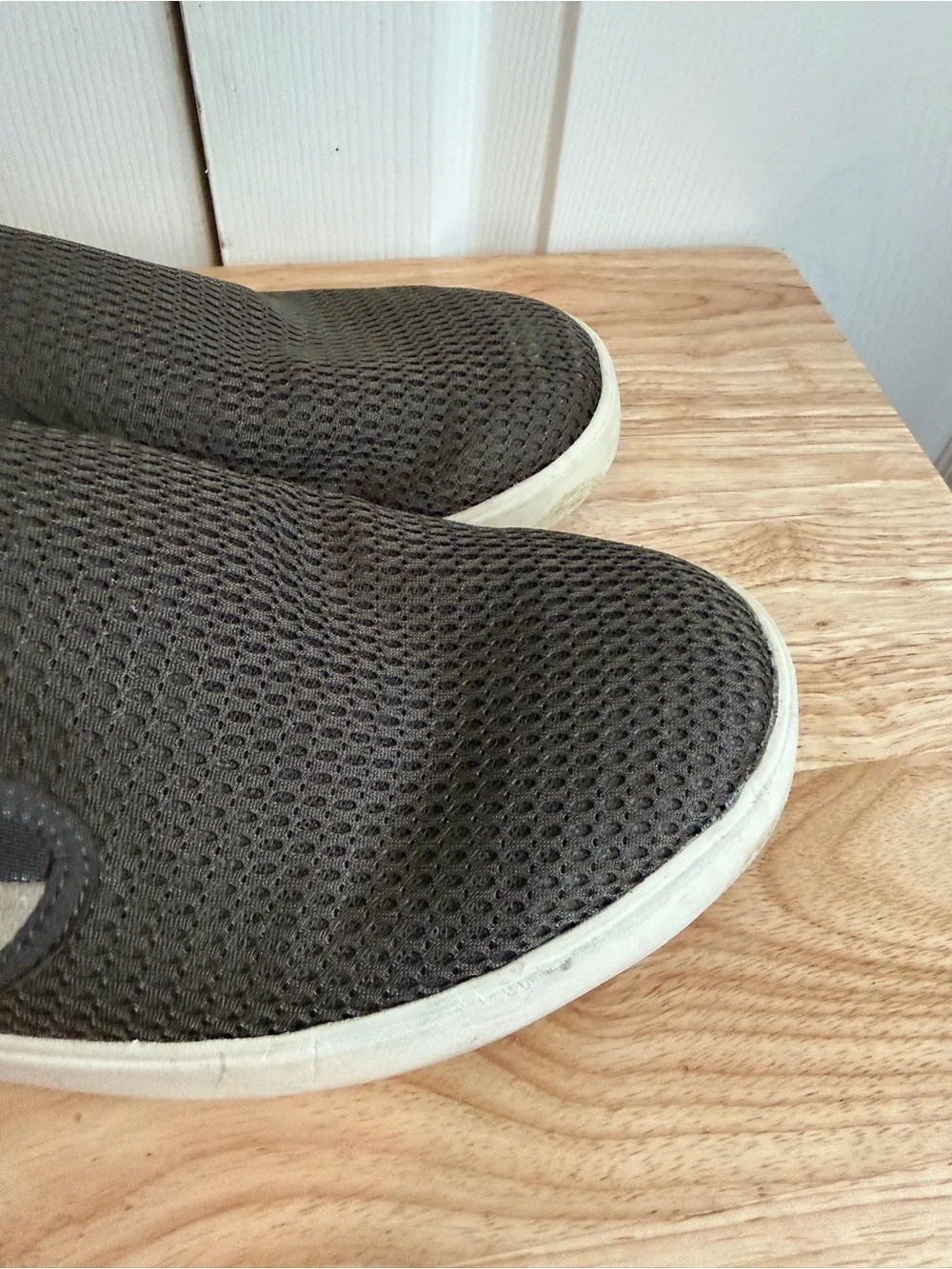 OLUKAI Lae ahi Men's Slip On Sneakers Size 8.5